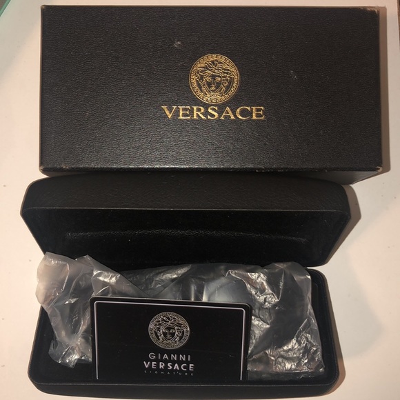 100% Authentic Versace Shades           Model VE 4361 NWT & Authentication Card - Picture 10 of 12